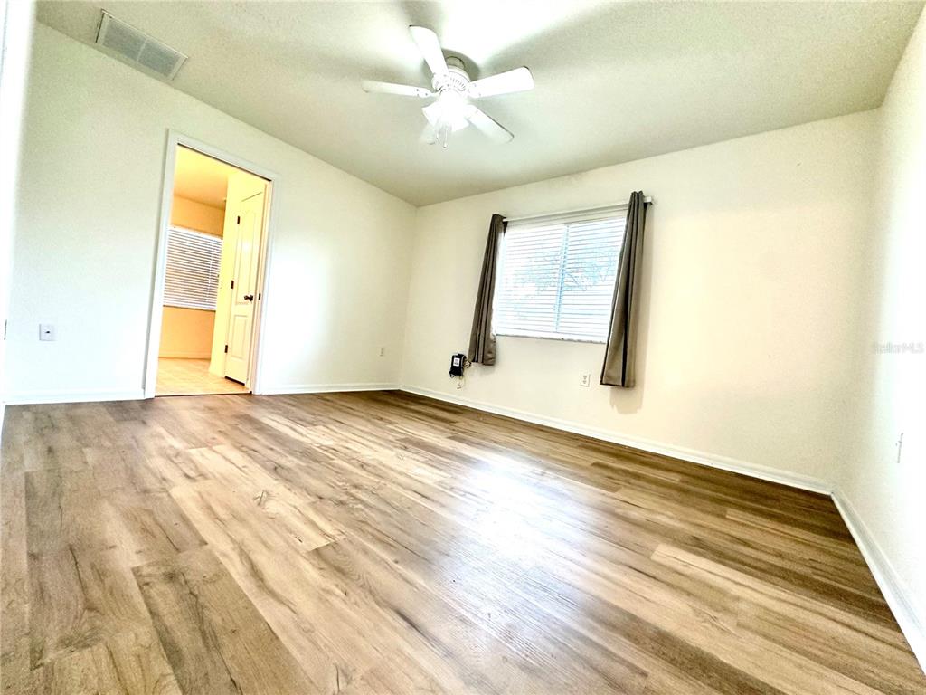 11032 Sheffield Road Spring Hill, FL 34608 - Photo 4 of 9 Gallery Image 4