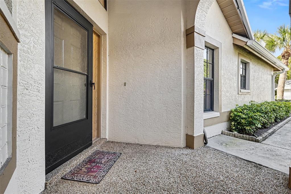 9130 Bassett Lane New Port Richey, FL 34655 - Photo 6 of 41 a view of entryway