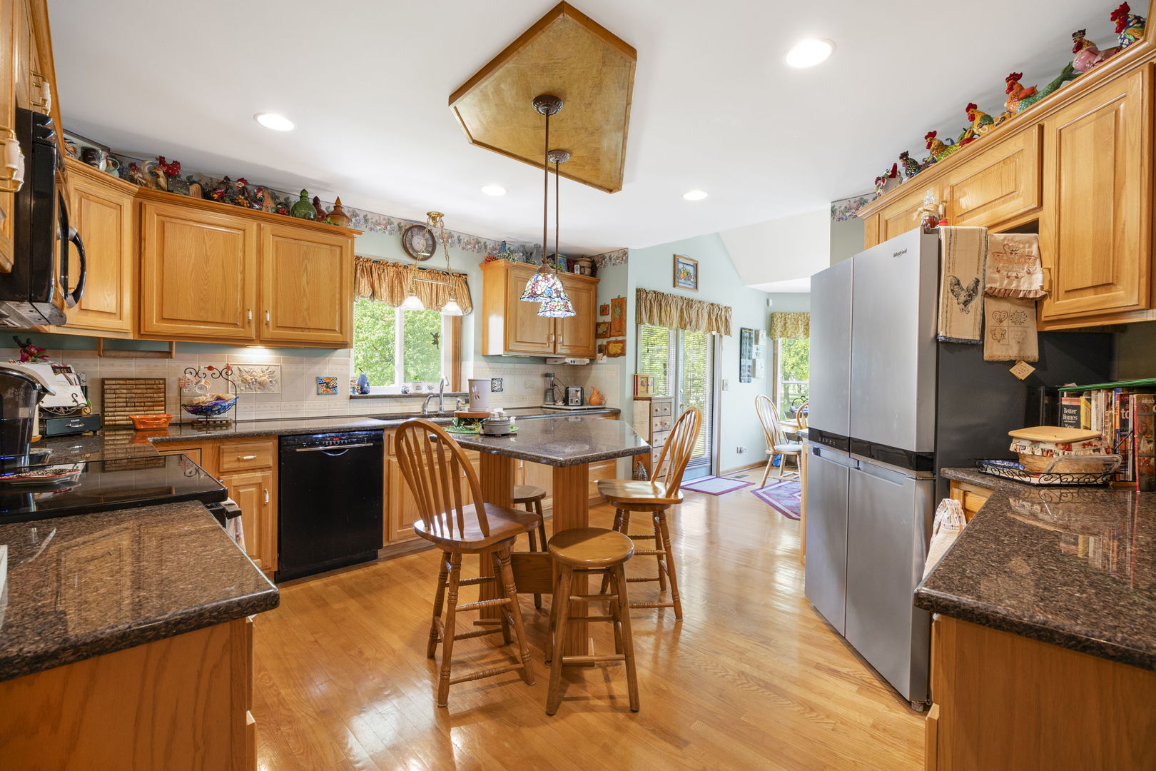 2659 Hoddam Road Naperville, IL 60564 - Photo 6 of 31 Gallery Image 6