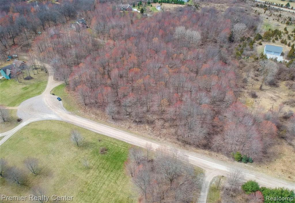0 Indian View Trail Fenton, MI 48430 - Photo 7 of 12 Gallery Image 7