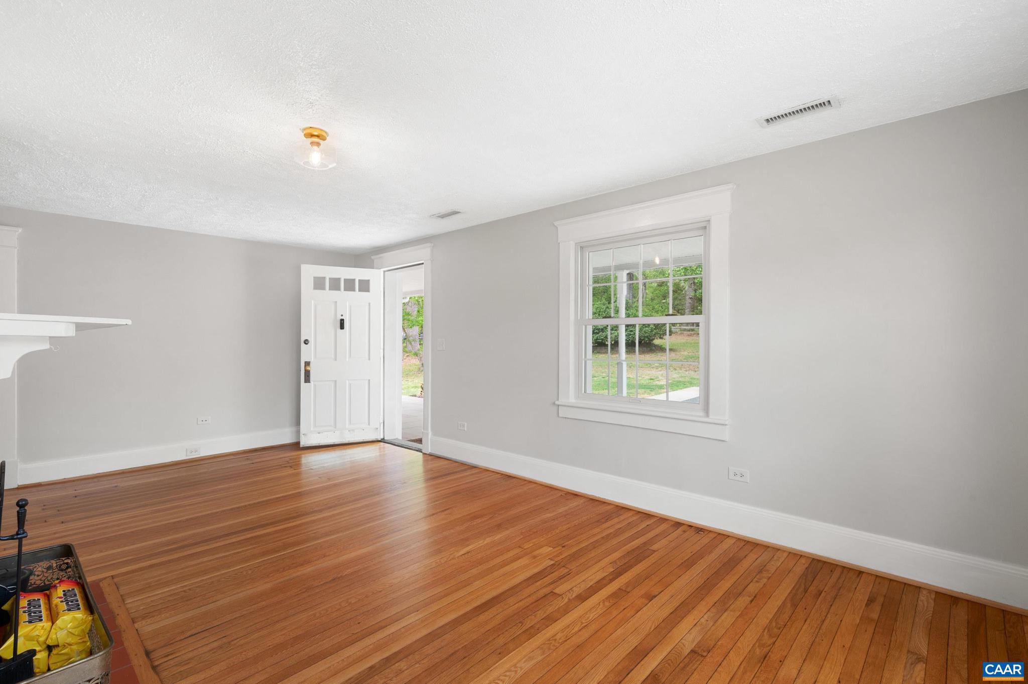 4973 Richmond Road Keswick, VA 22947 - Photo 10 of 55