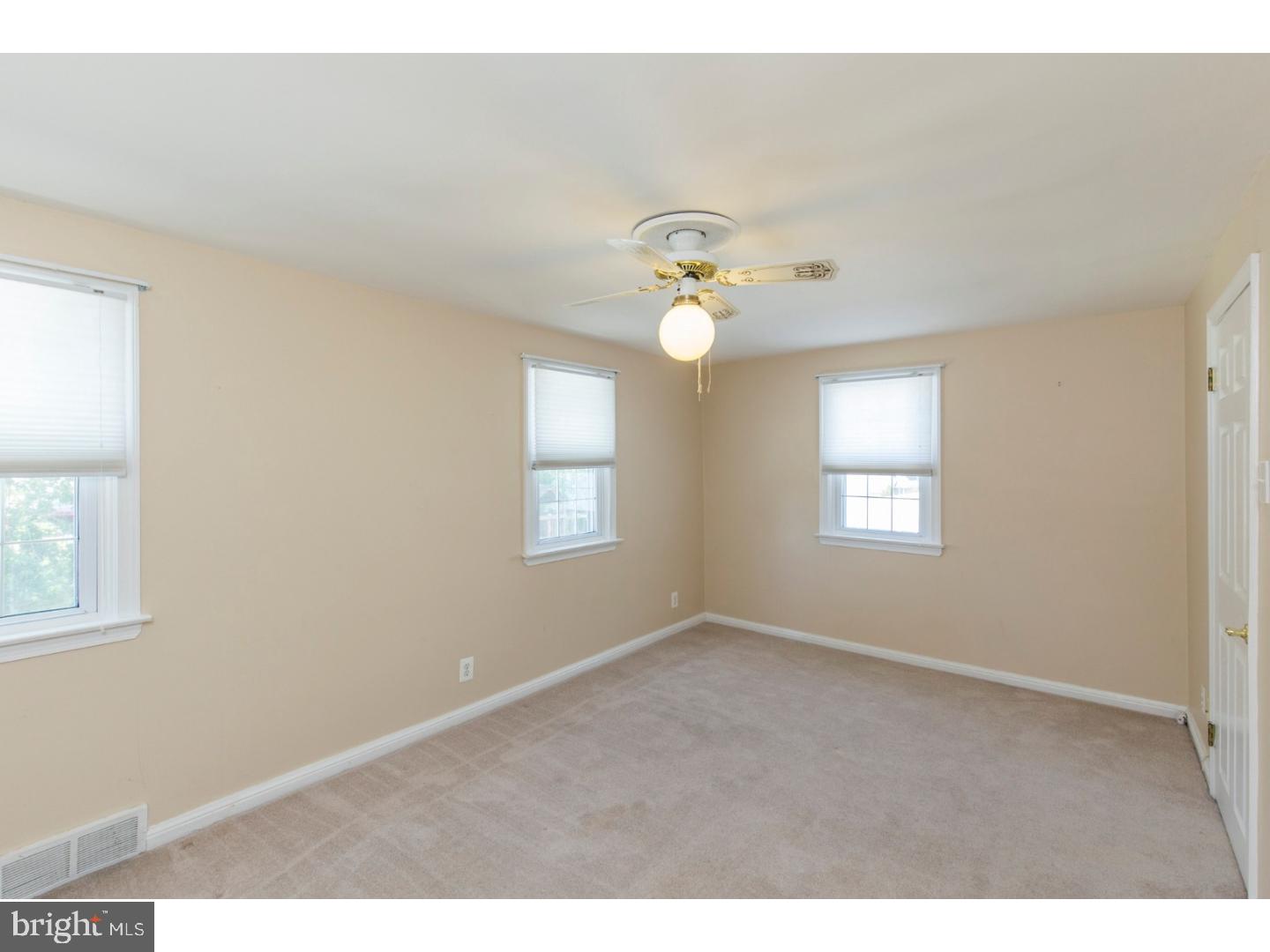 44 Sycamore Road Havertown, PA 19083 - Photo 20 of 25