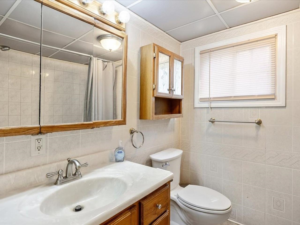 450 Hathaway Point Road St. Albans Town, VT 05488 - Photo 28 of 60