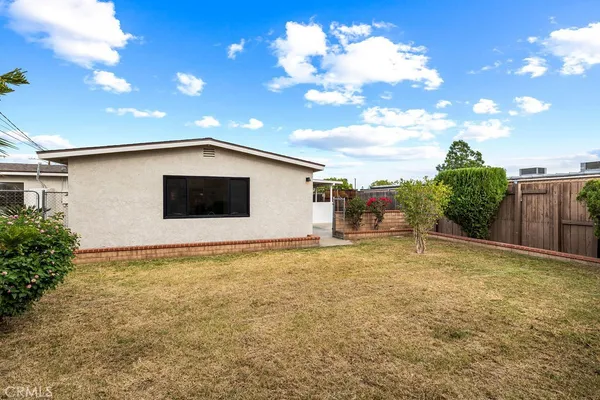 $649,900 | 249 Alru Street, Rialto, CA 92376