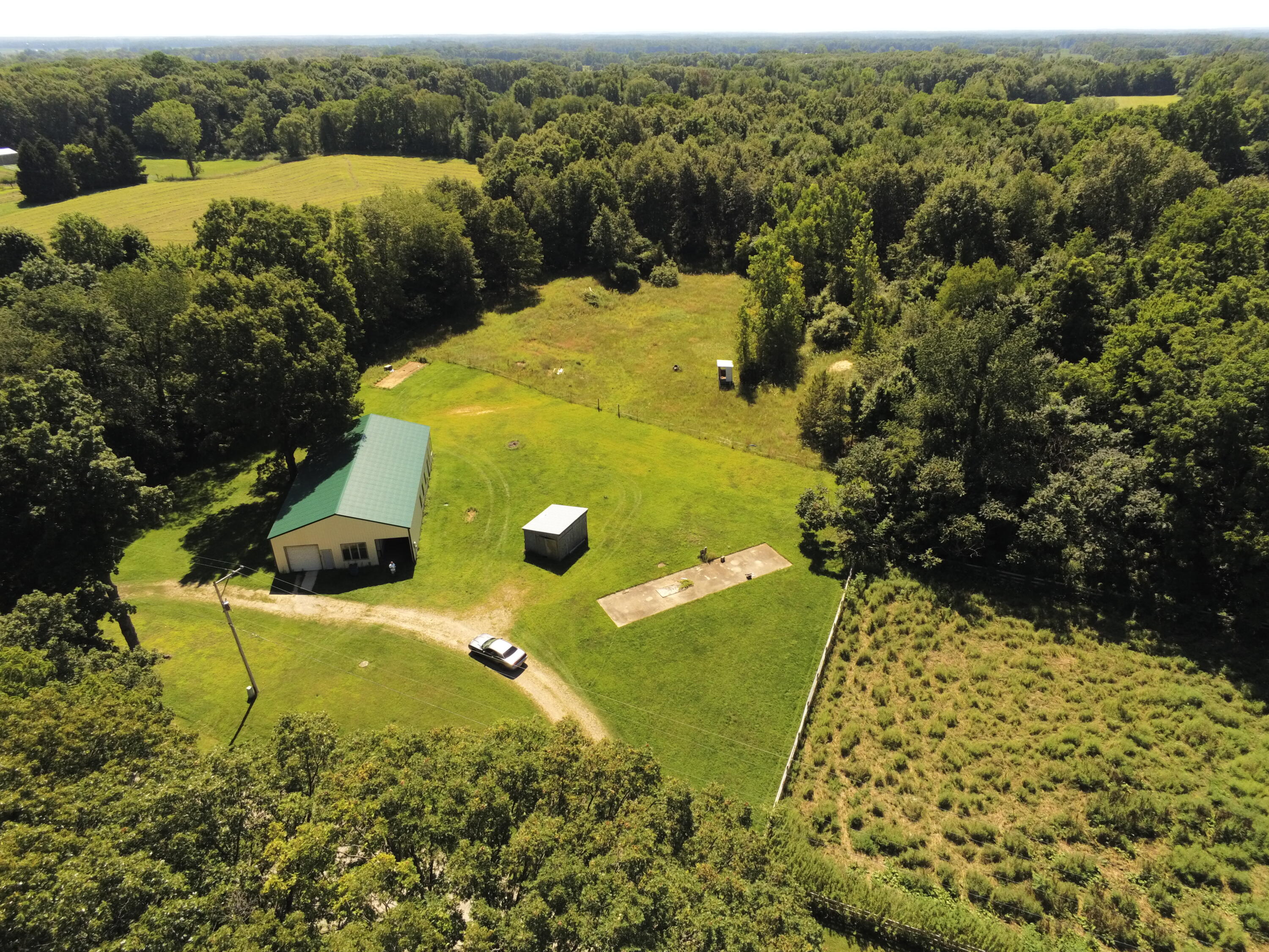 141 West Hatmaker Road Coldwater, MI 49036 - Photo 2 of 15 P2860505