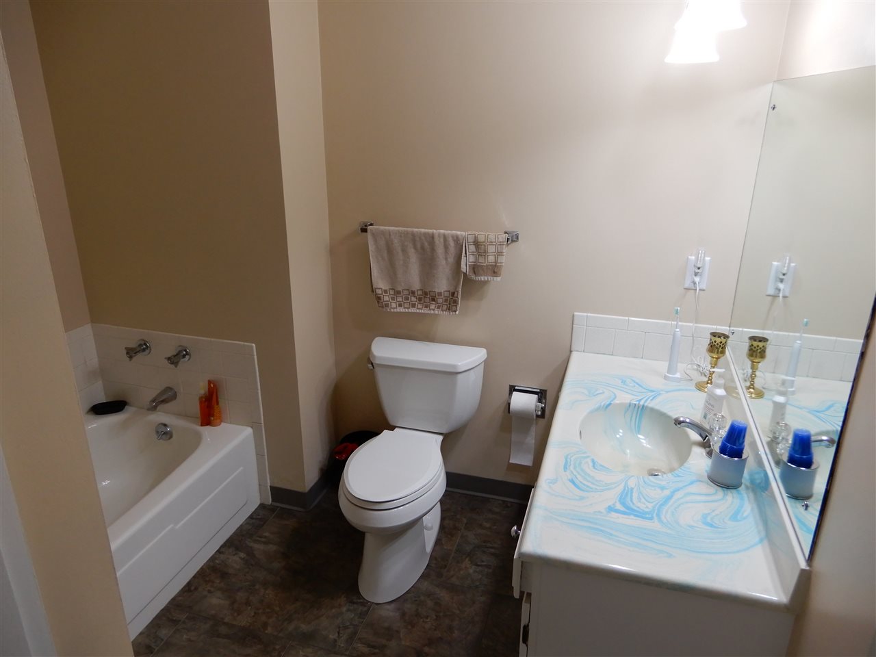 64788 Oak Road South Bend, IN 46614 - Photo 7 of 34 Gallery Image 7