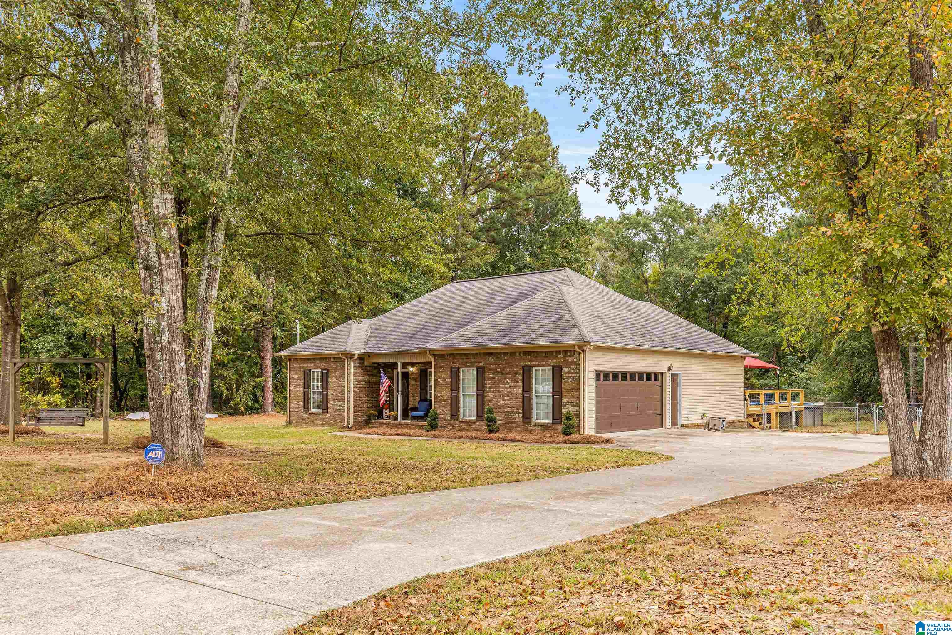 60 Oak Ridge Lane Talladega, AL 35160 - Photo 5 of 36