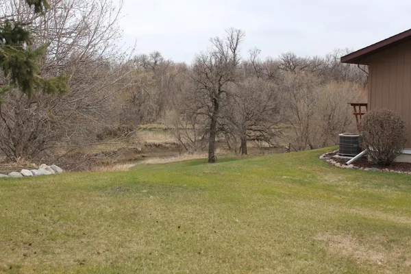 $569,900 | 359 156th Avenue Northeast, Mayville, ND 58257