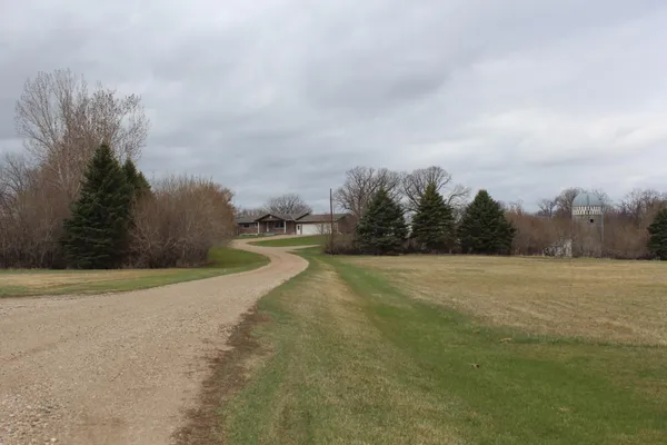 $569,900 | 359 156th Avenue Northeast, Mayville, ND 58257