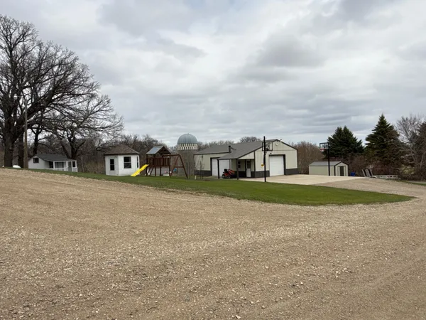 $569,900 | 359 156th Avenue Northeast, Mayville, ND 58257