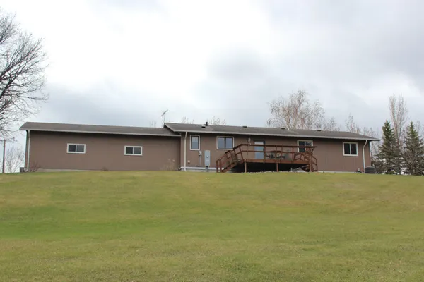 $569,900 | 359 156th Avenue Northeast, Mayville, ND 58257
