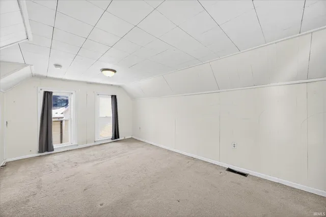 $199,000 | 927 West 6th Street, Bloomington, IN 47404