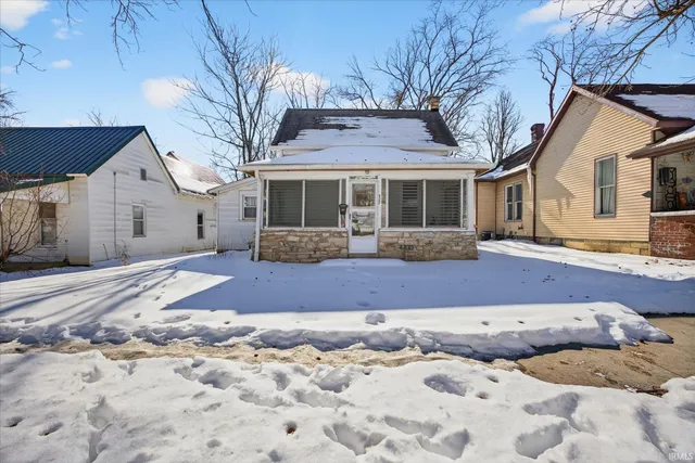 $199,000 | 927 West 6th Street, Bloomington, IN 47404