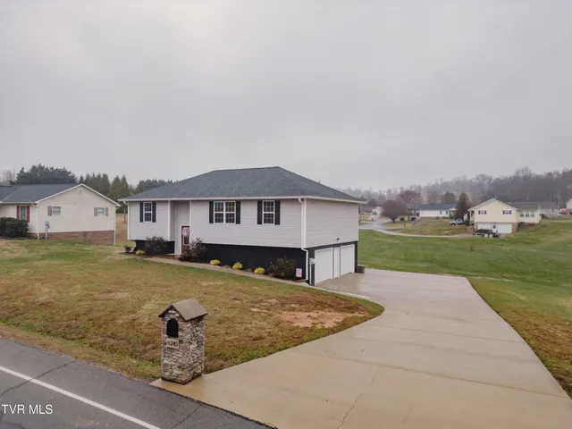 $369,900 | 6245 Snapps Ferry Road, Afton, TN 37616