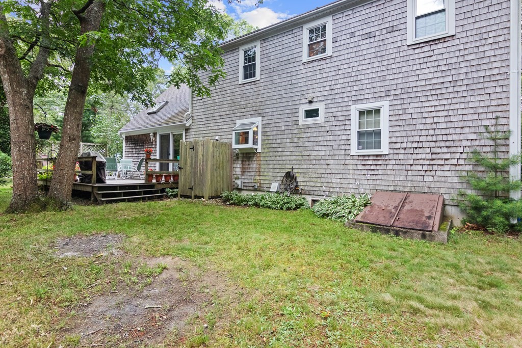 8 Raspberry Lane Barnstable, MA 02648 - Photo 7 of 26 Gallery Image 7
