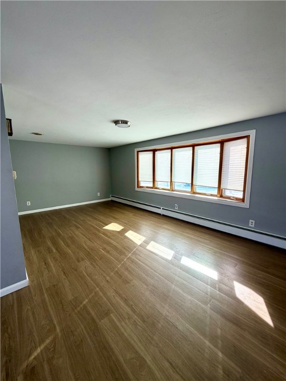 309 Kirk Road Greece, NY 14612 - Photo 3 of 18