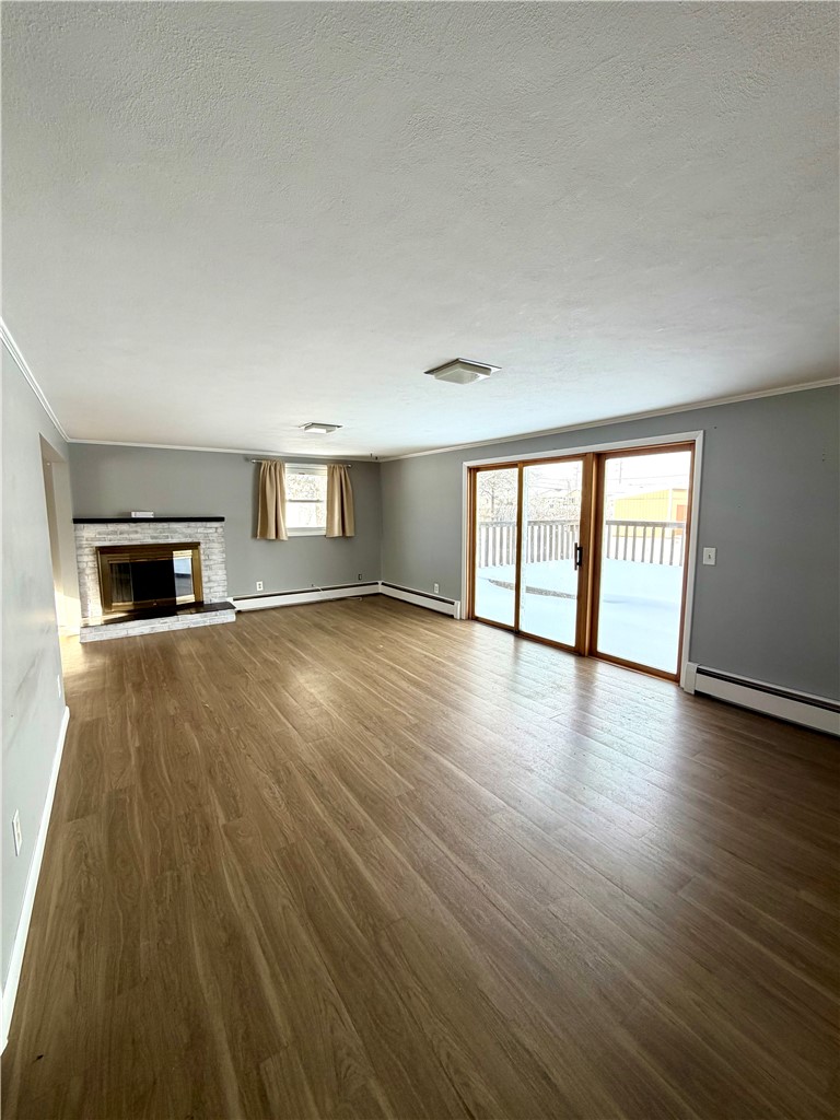 309 Kirk Road Greece, NY 14612 - Photo 7 of 18