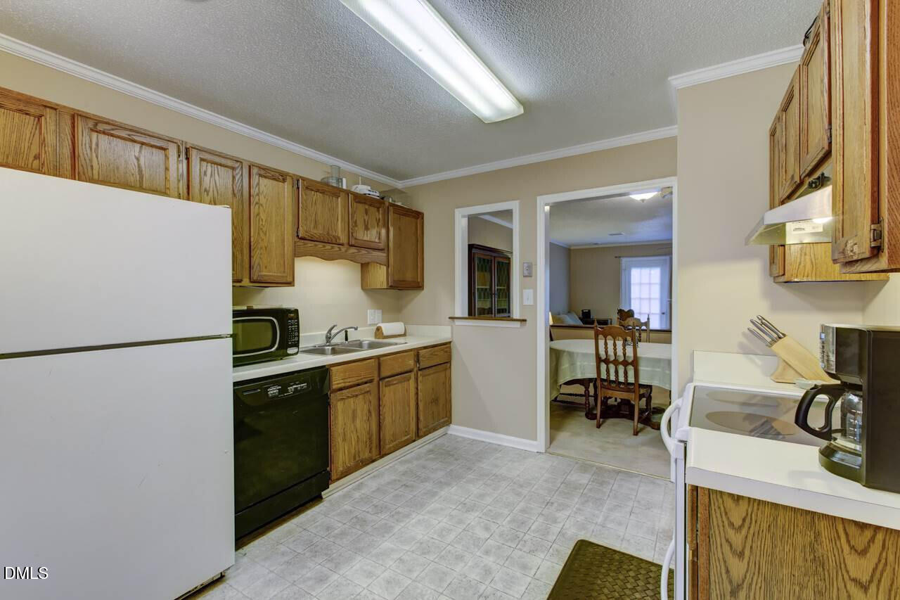 4604 Jacqueline Lane Raleigh, NC 27616 - Photo 5 of 24 JacquelineKitchen