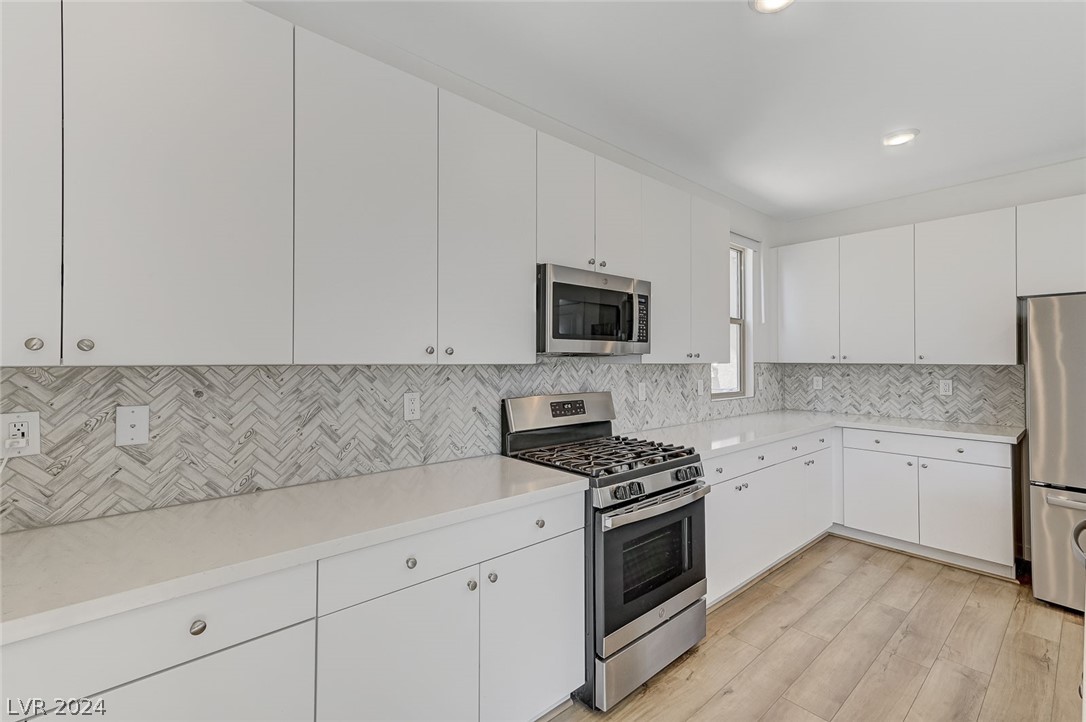 705 Everett Ridge Avenue North Las Vegas, NV 89084 - Photo 21 of 57