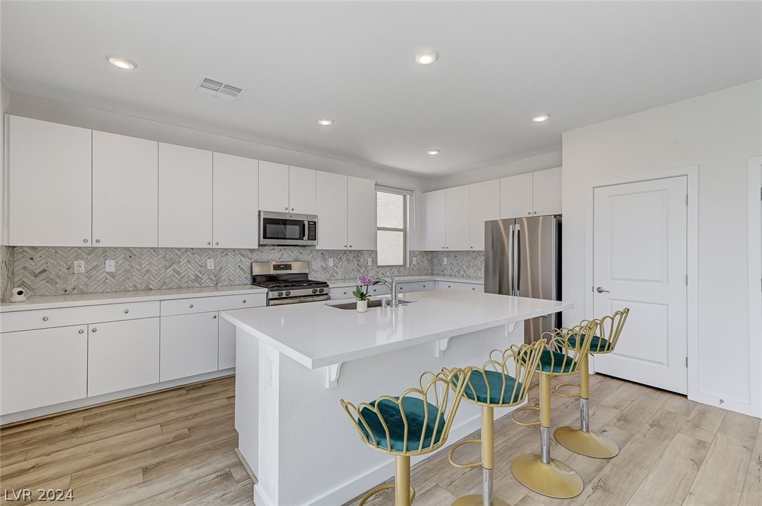 705 Everett Ridge Avenue North Las Vegas, NV 89084 - Photo 23 of 57