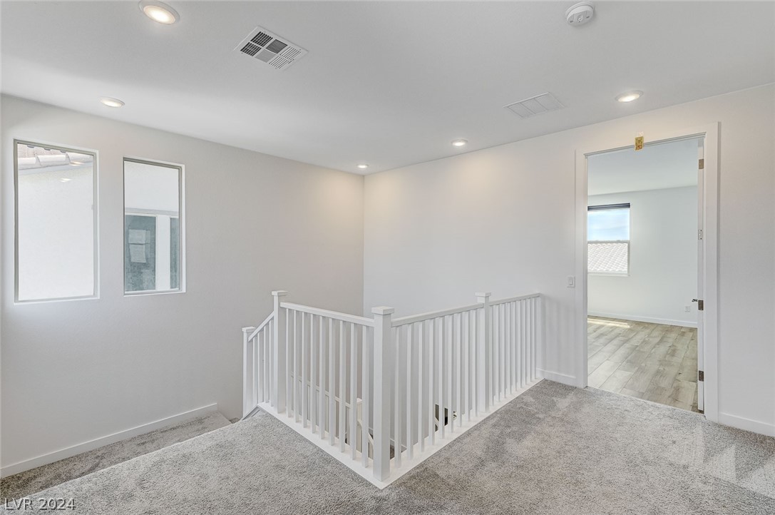 705 Everett Ridge Avenue North Las Vegas, NV 89084 - Photo 34 of 57