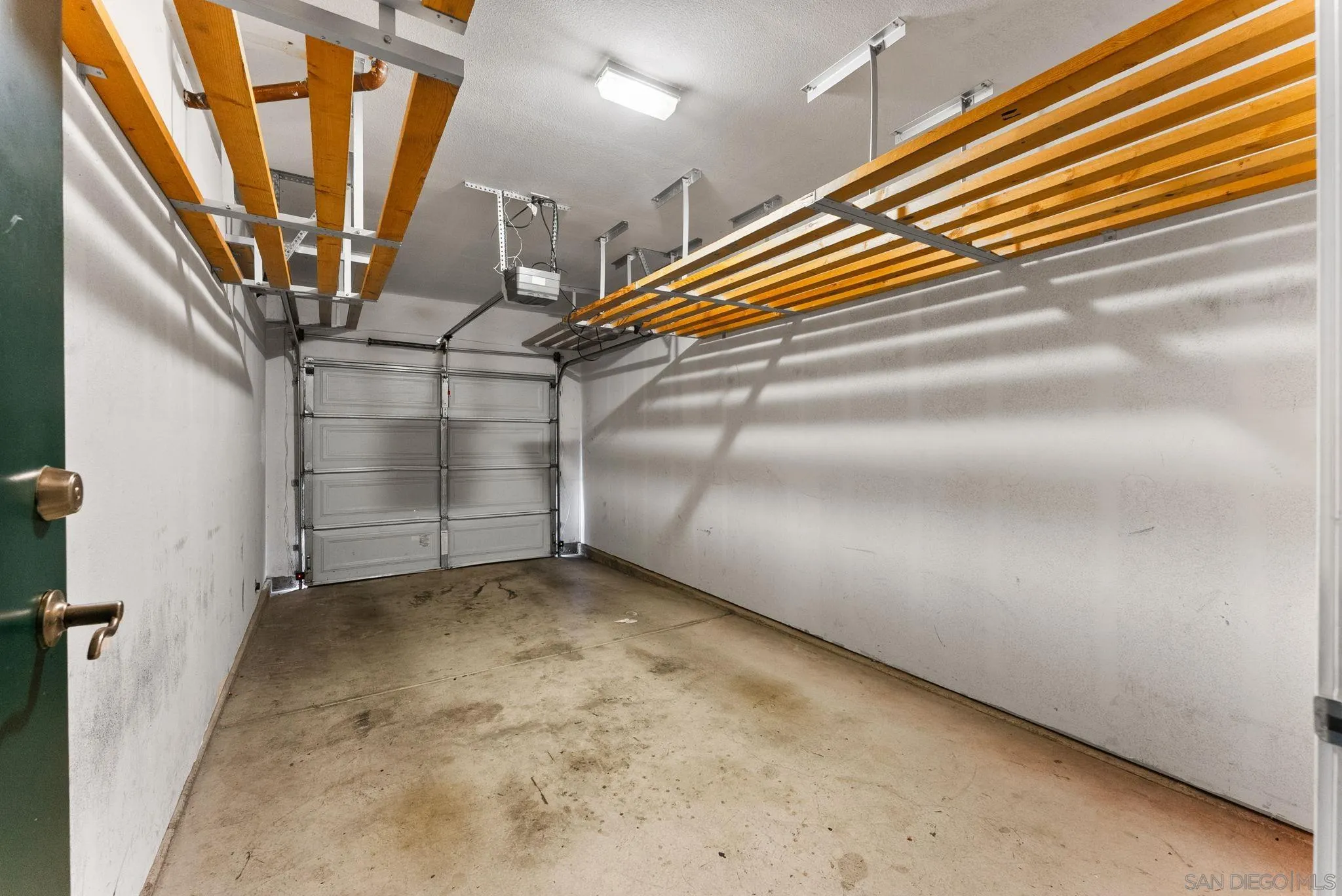 1441 Santa Lucia Road, Unit 615 Chula Vista, CA 91913 - Photo 22 of 31 a view of an empty room