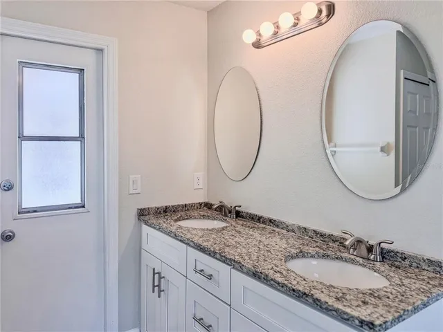 $474,900 | 2507 Creekview Circle, Oviedo, FL 32765