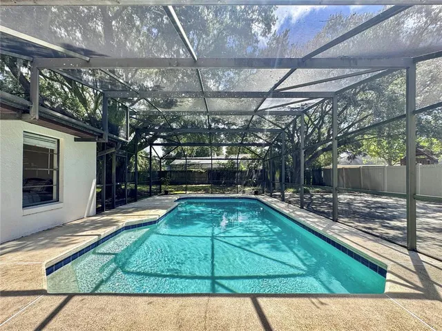 $474,900 | 2507 Creekview Circle, Oviedo, FL 32765