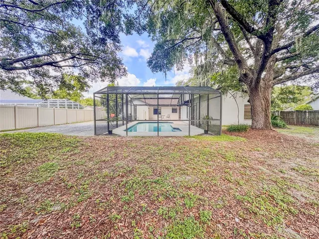 $474,900 | 2507 Creekview Circle, Oviedo, FL 32765