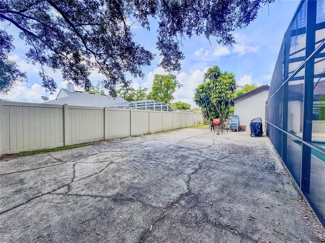 $474,900 | 2507 Creekview Circle, Oviedo, FL 32765