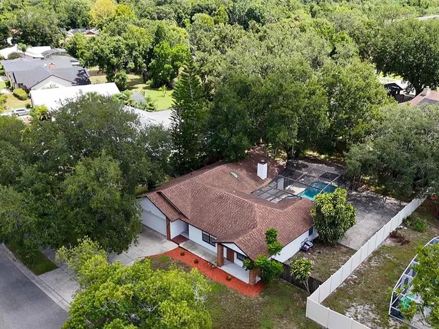 $474,900 | 2507 Creekview Circle, Oviedo, FL 32765