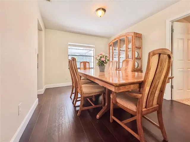 $474,900 | 2507 Creekview Circle, Oviedo, FL 32765