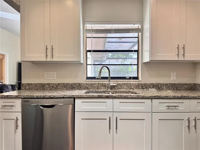 $474,900 | 2507 Creekview Circle, Oviedo, FL 32765