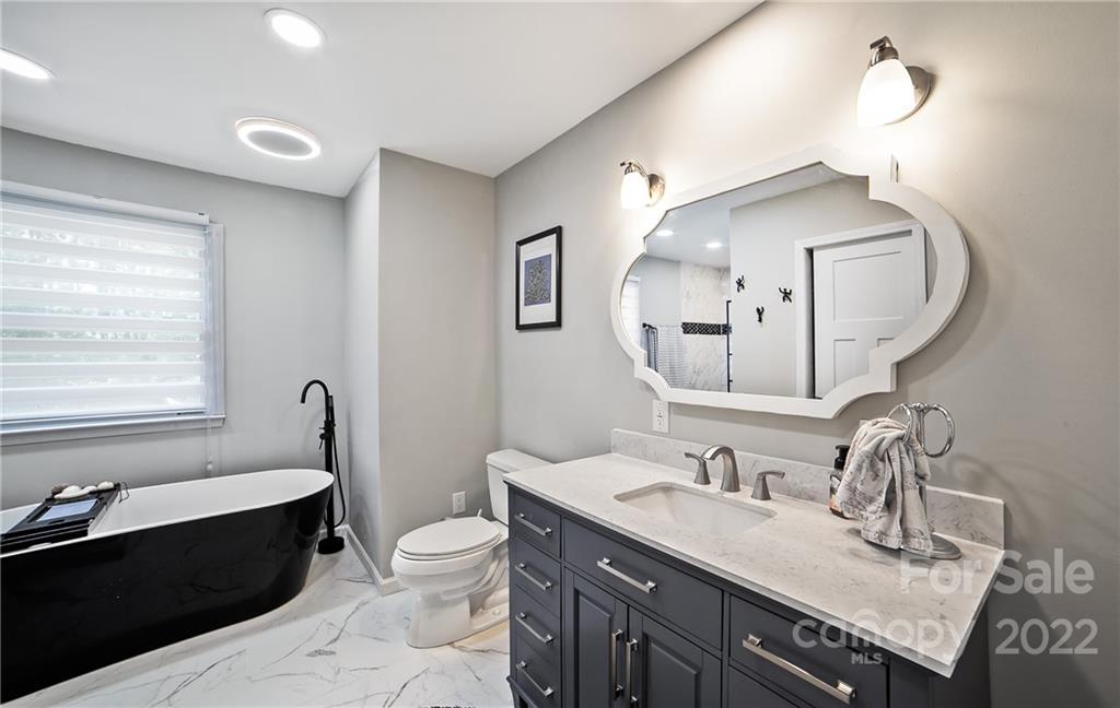 94 Morgan Branch Estate Road Candler, NC 28715 - Photo 16 of 37 Gallery Image 16