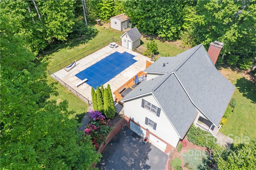 94 Morgan Branch Estate Road Candler, NC 28715 - Photo 2 of 37 Gallery Image 2