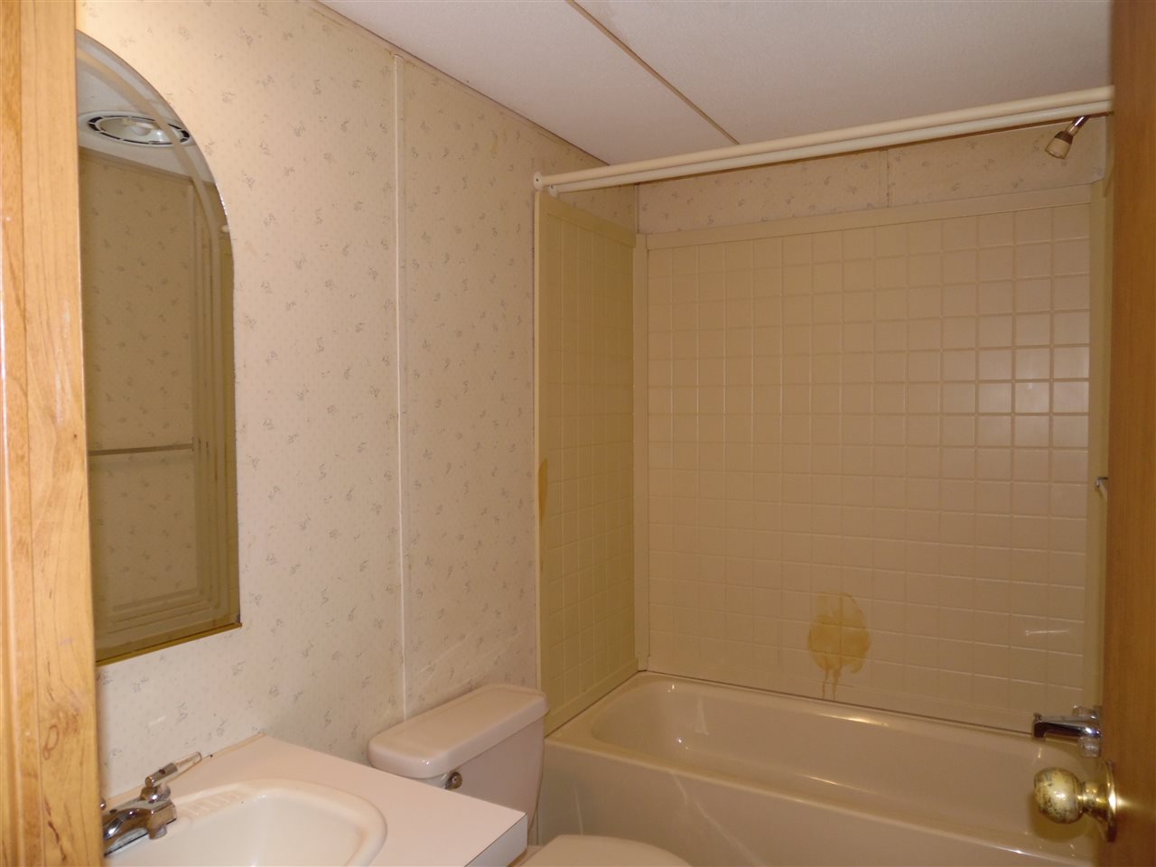 5 Cedar Street Exeter, NH 03833 - Photo 12 of 15 Gallery Image 12