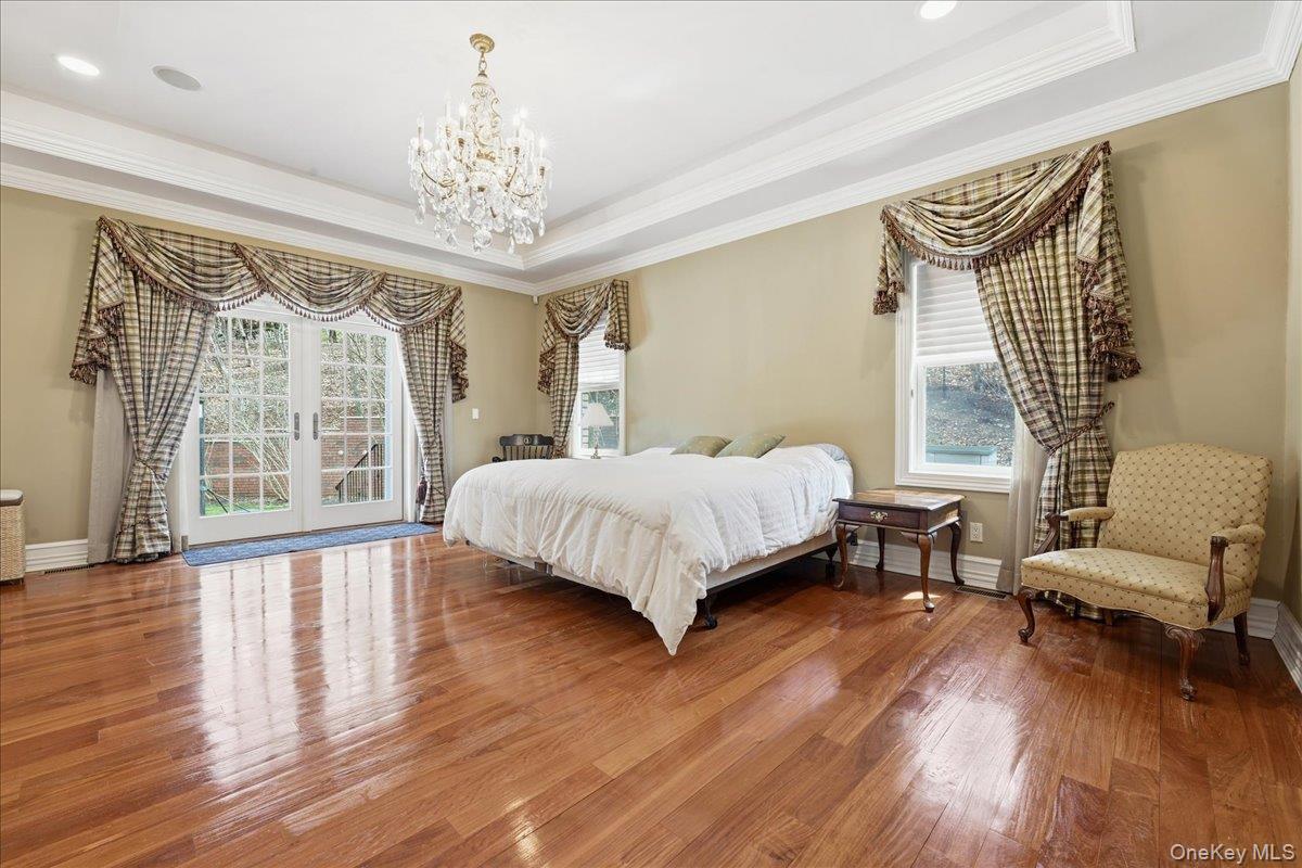 60 Harbor Road St. James, NY 11780 - Photo 23 of 46 Primary Suite