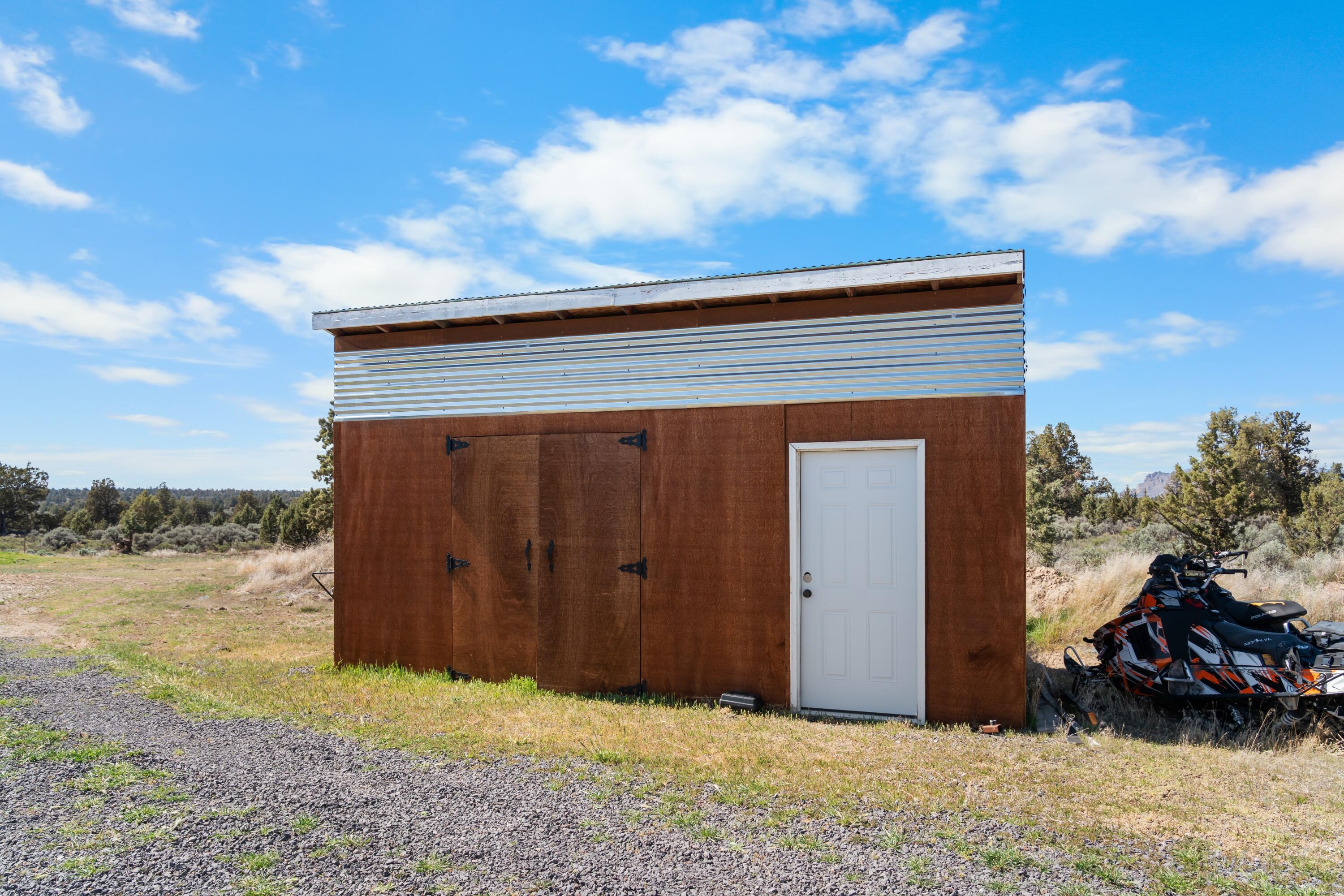 1435 Southwest Bent Loop Powell Butte, OR 97753 - Photo 52 of 75 DSC03931