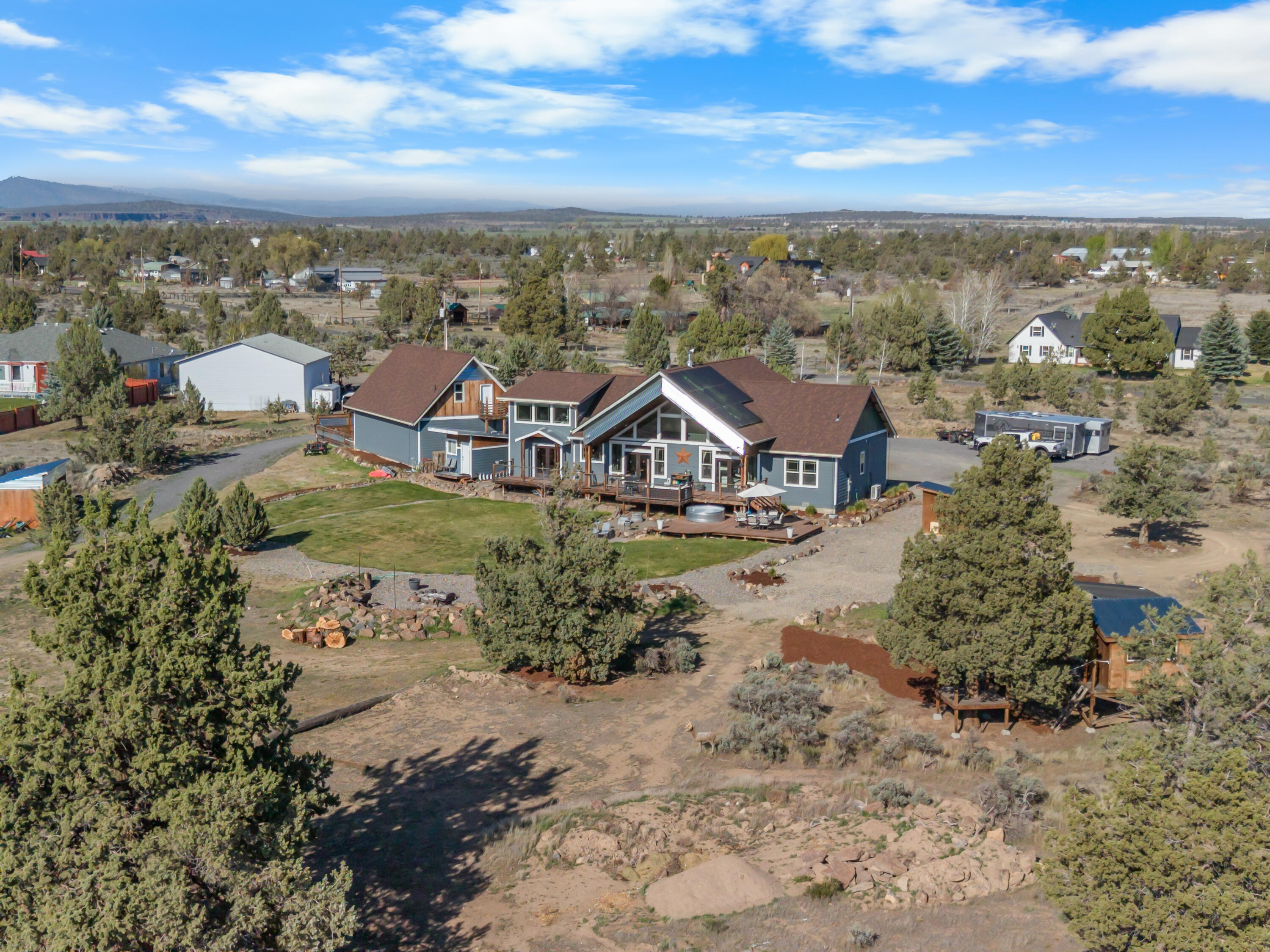 1435 Southwest Bent Loop Powell Butte, OR 97753 - Photo 6 of 75 DJI_20260423170048_0046_D