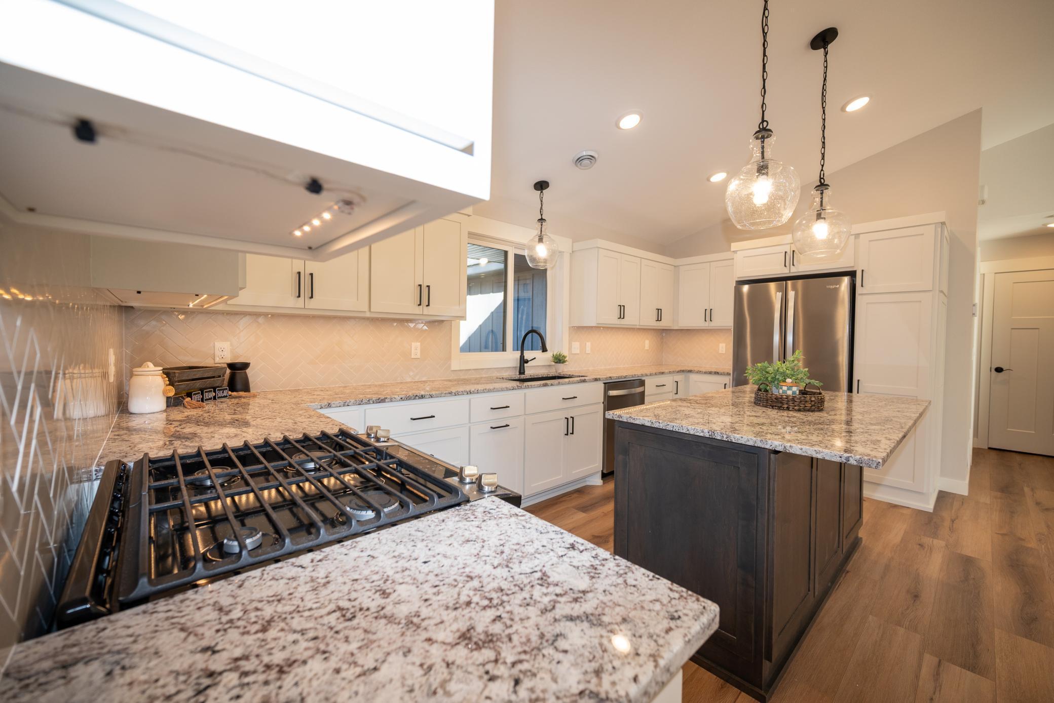 7719 Scenic Overlook Breezy Point, MN 56472 - Photo 4 of 18