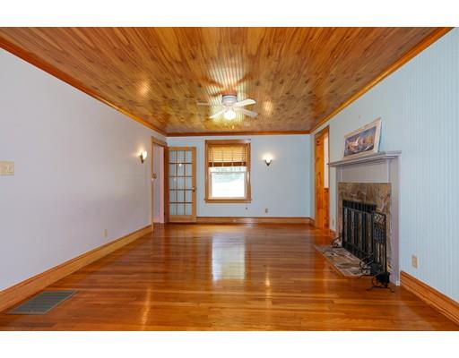 344 Chace Street Clinton, MA 01510 - Photo 7 of 18 Gallery Image 7