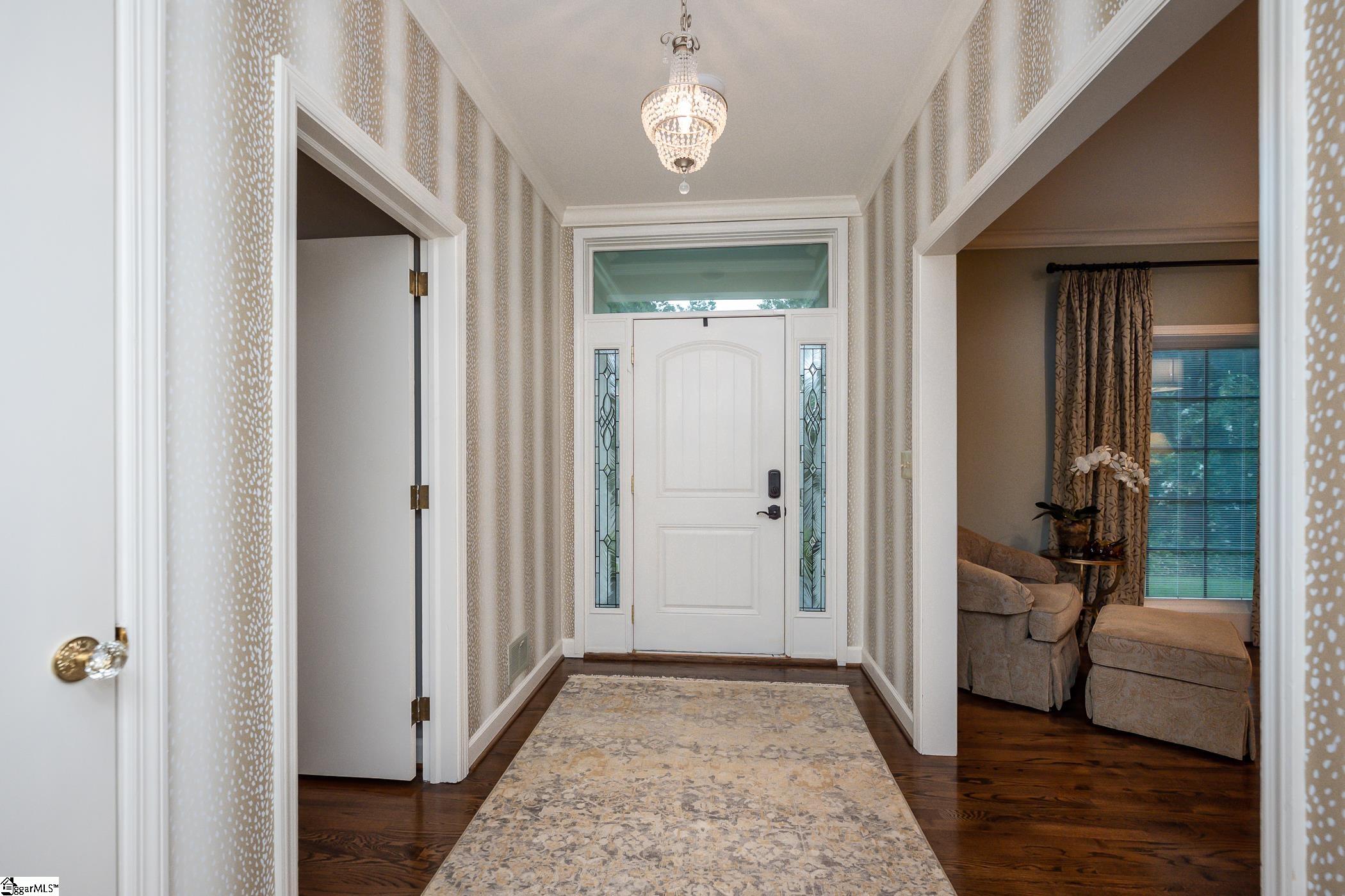 4 Barksdale Road Greenville, SC 29607 - Photo 2 of 36