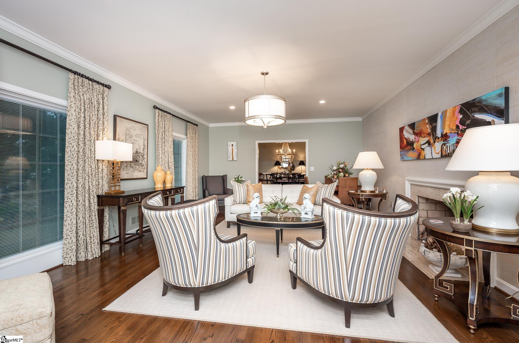 4 Barksdale Road Greenville, SC 29607 - Photo 3 of 36