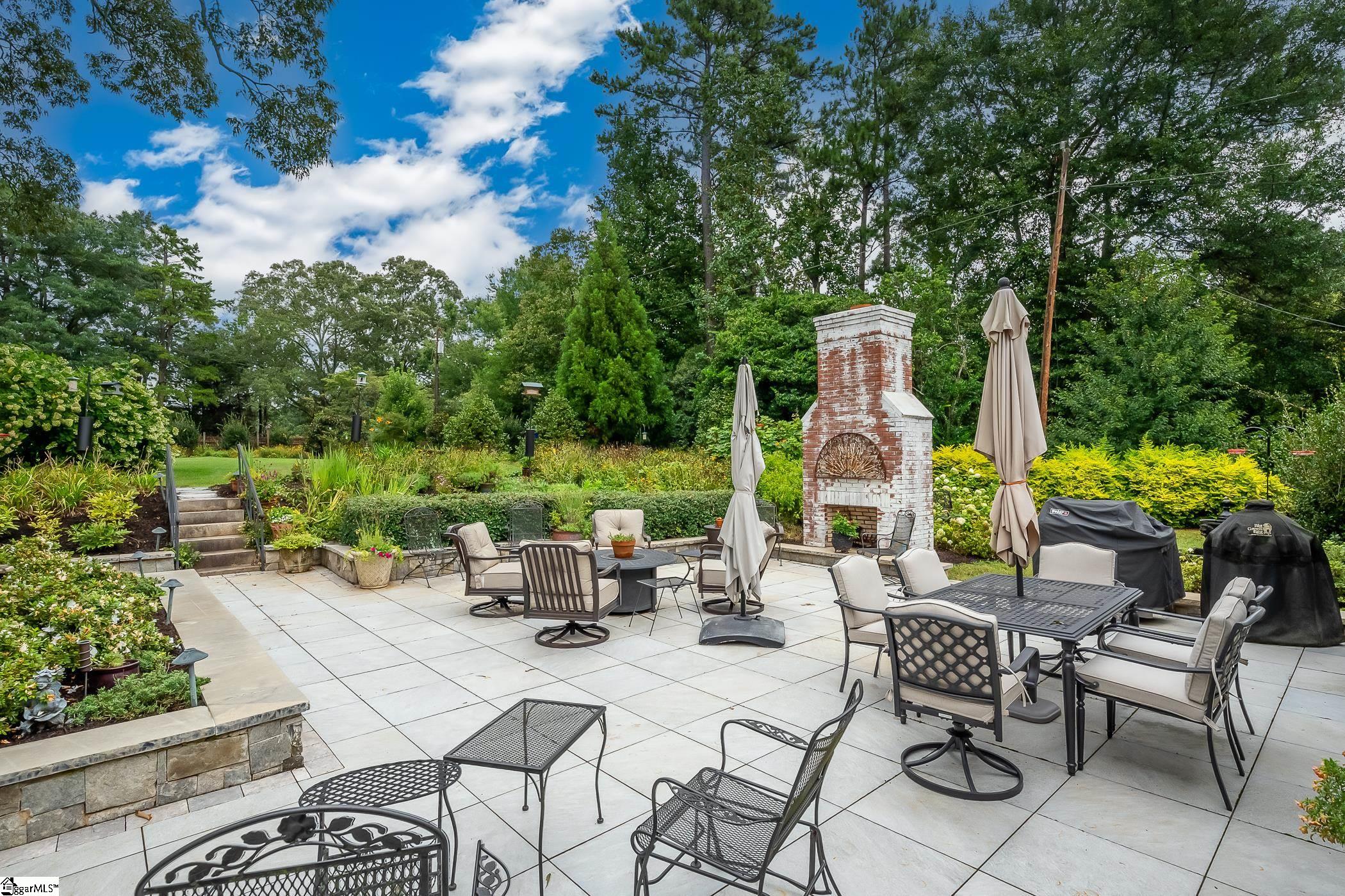 4 Barksdale Road Greenville, SC 29607 - Photo 31 of 36