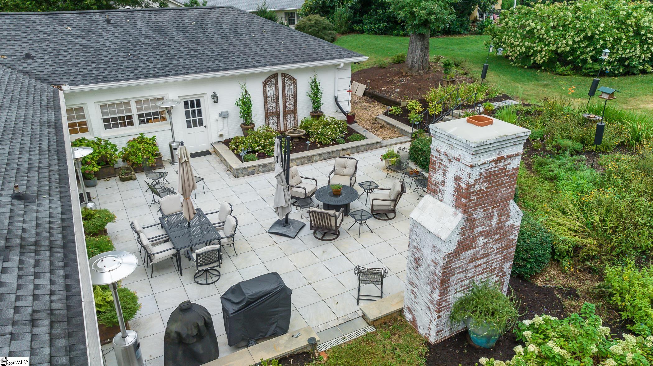 4 Barksdale Road Greenville, SC 29607 - Photo 32 of 36