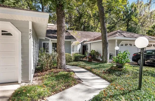 $174,900 | 907 Southwest 51 Way, Gainesville, FL 32607