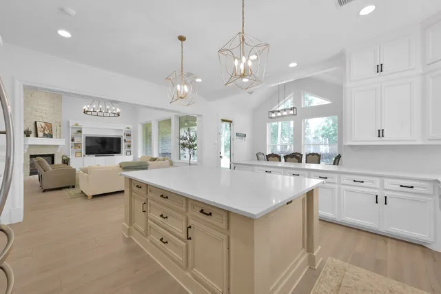 $1,400,000 | 4111 Angling Lane, Spring, TX 77386