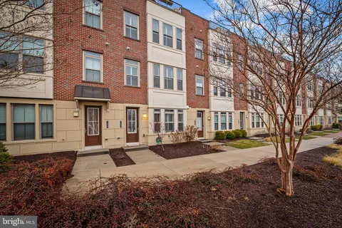 $640,000 | 1602 Rampart Mews, Baltimore, MD 21230