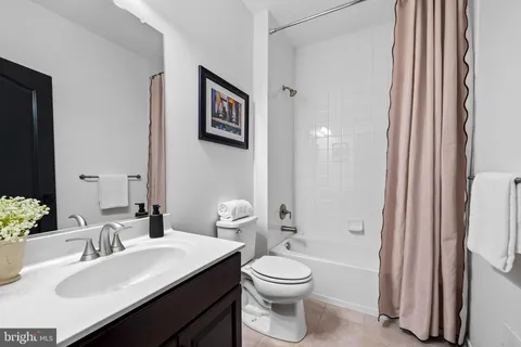 $640,000 | 1602 Rampart Mews, Baltimore, MD 21230