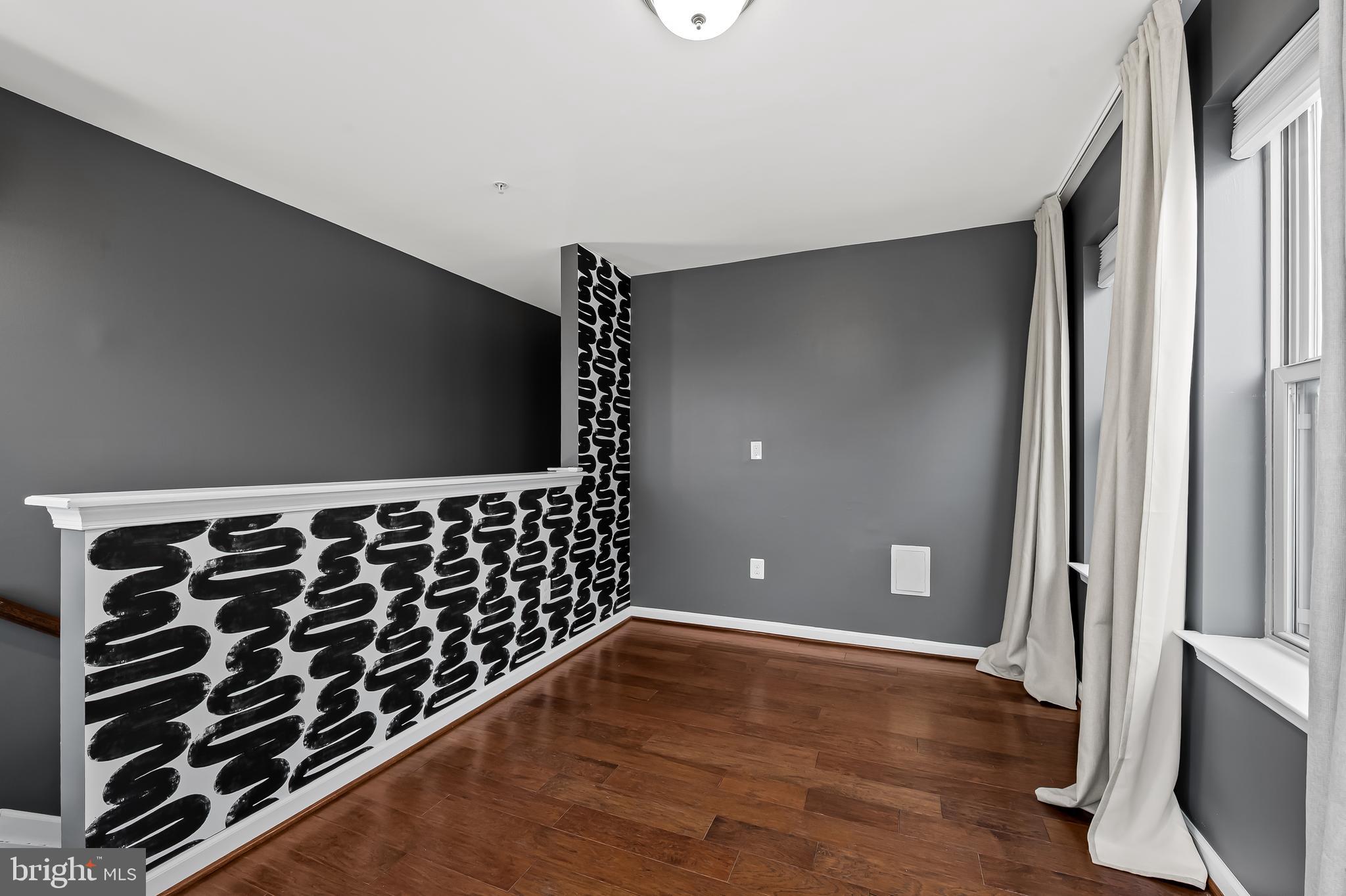 1602 Rampart Mews Baltimore, MD 21230 - Photo 34 of 49 4th floor flex space/office